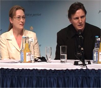 Meryl Streep og Liam Neeson